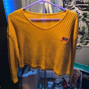 Women’s long sleeve shirt